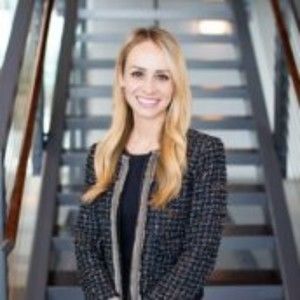 Meet your Posher, Katelyn